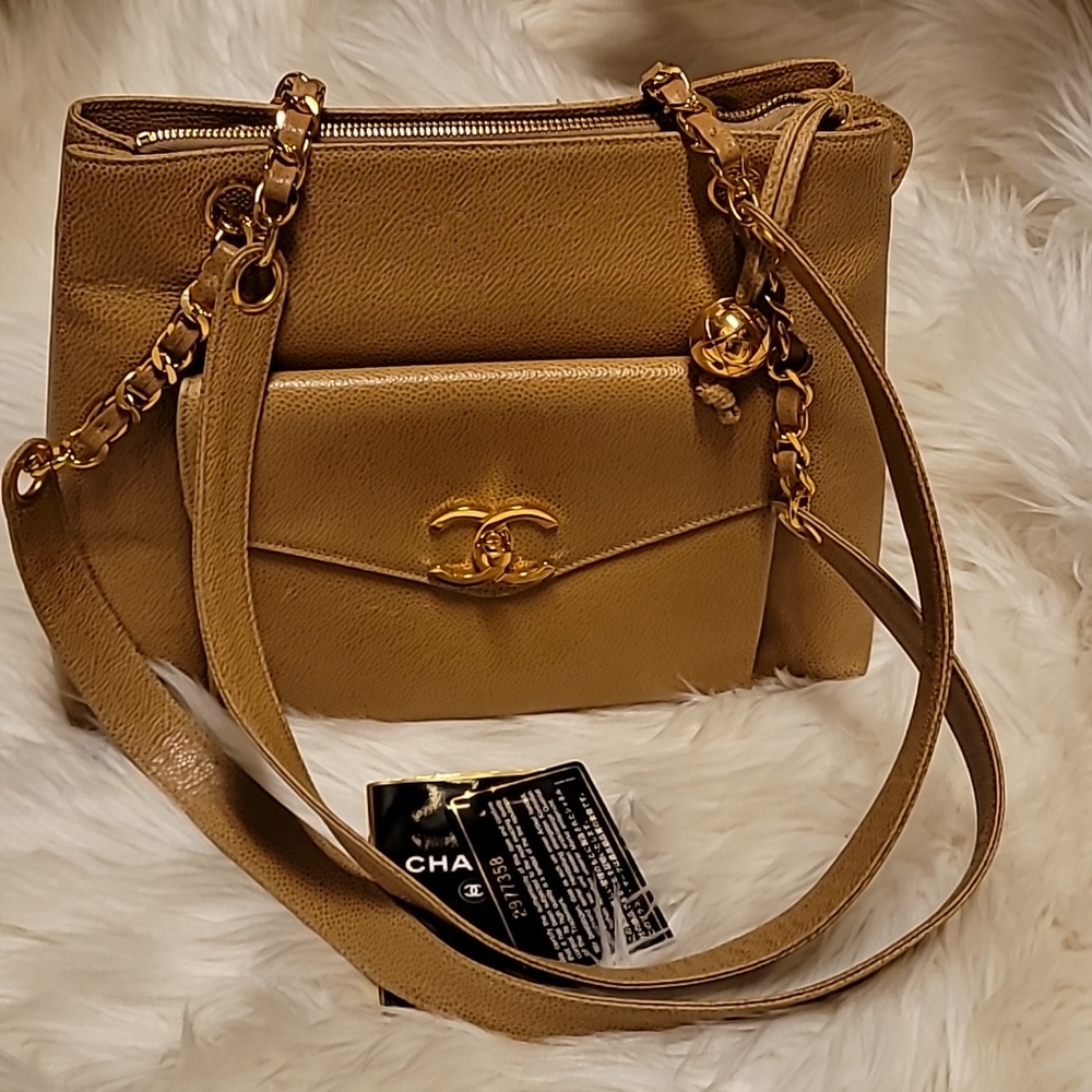 Vintage Chanel Shoulder Bag - Picture 10 of 15